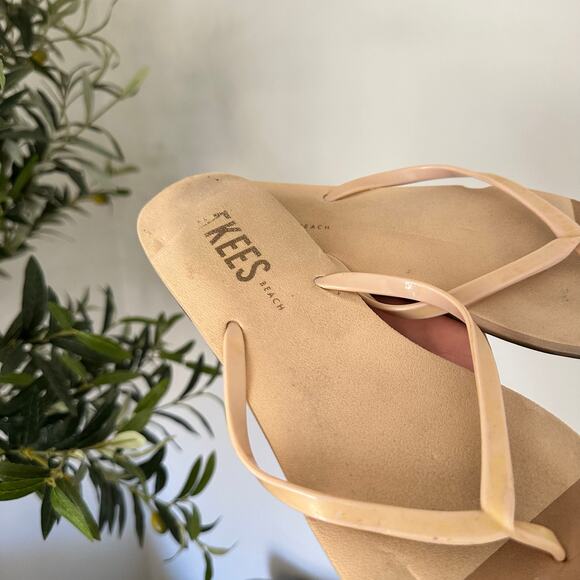 Tkees Foundation Matte Flat Colorblock Lightweight Thong Sandals Cream 7 - Picture 3 of 5